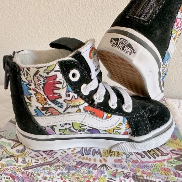 Vans Dallas Clayton Unicorn Sk8-Hi Zip Sneaker - Picture 1 of 16